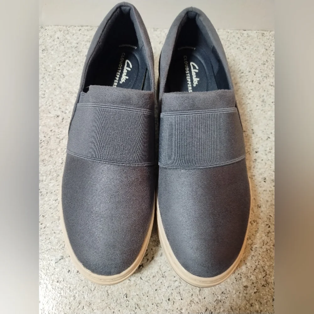 Clarks Audreigh Eve Slip-On Sneakers (Women) New Without Box, Sz 9W